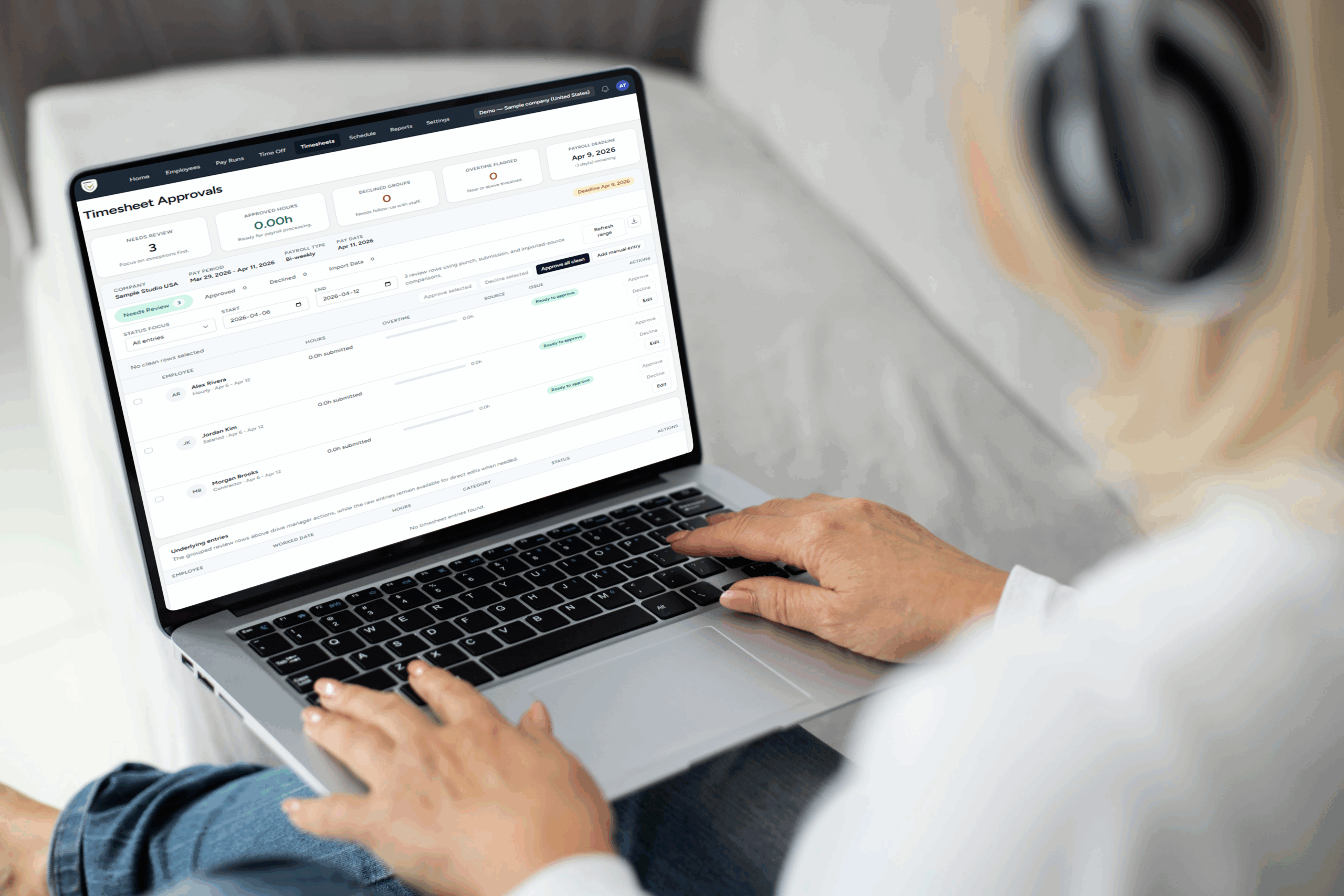 Timesheet approvals view